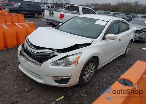 2014 Nissan Altima 2.5 S from USA, damaged, VIN 1N4AL3AP0EN373211